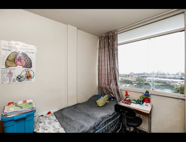 3 BEDROOM APARTMENT TO LET IN ESSENWOOD